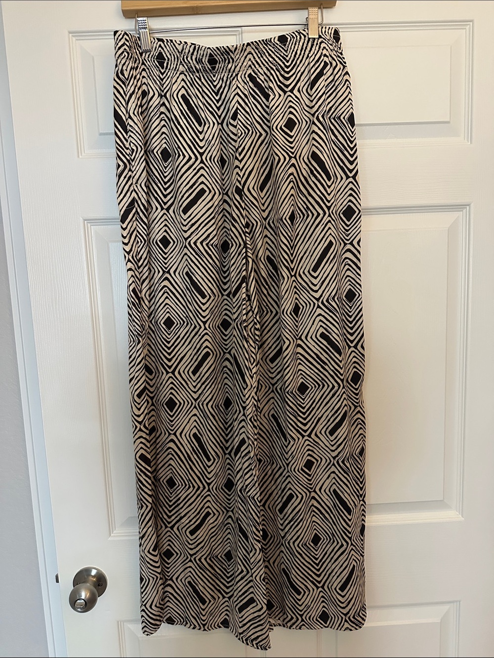 Philosophy Wide Leg Pants in Black and Cream Geometric Print
